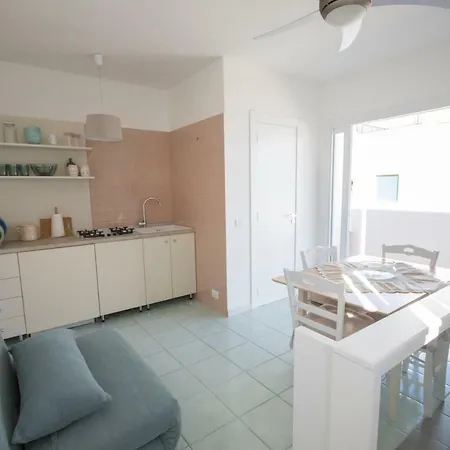 Il Mare Di Fronte “Casa Smeraldo” Savelletri Exterior foto